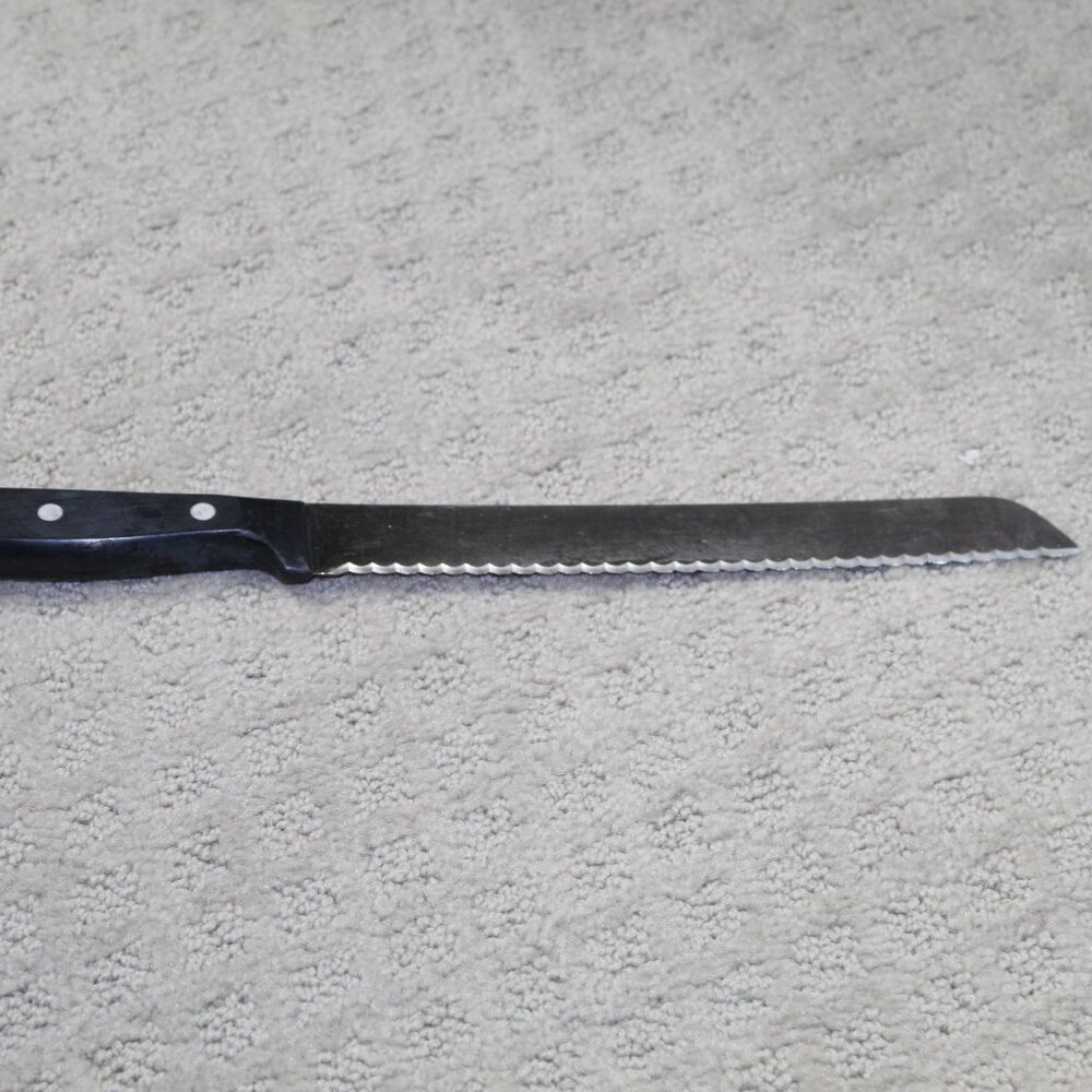 Wusthof Gourmet 4143/20cm 8" Serrated Bread Knife - Solingen Germany